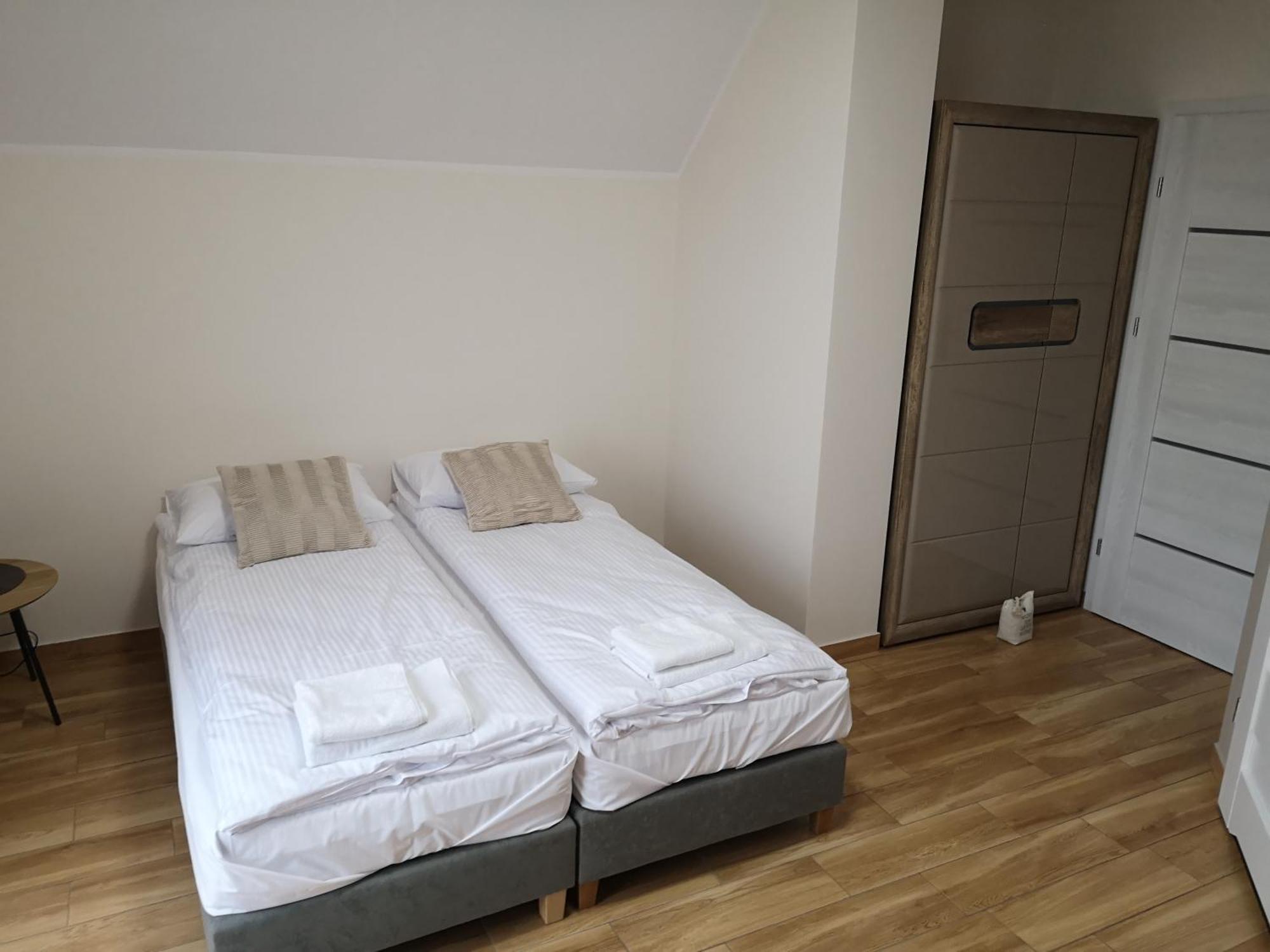Apartamenty, Zielone Wzgorze Wiktora W Mikolajkach Mikołajki Rum bild
